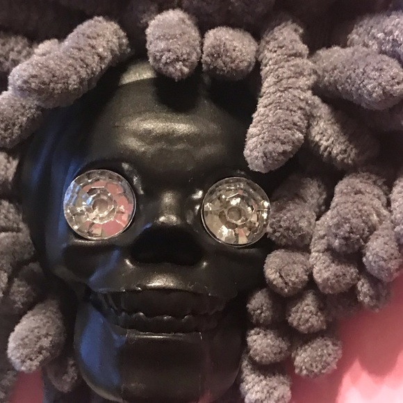 New Black Skully Rhinestone Eyes Microfibre Duster (I-9) - Picture 14 of 16